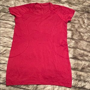 Lululemon red Swiftly crew short sleeve 8